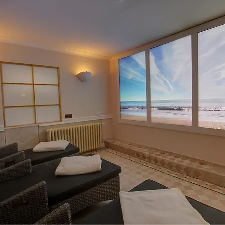 Апартаменты Friesenhaus Sara S4 *